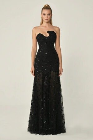 فستان أسود كورسيه طويل أنيق