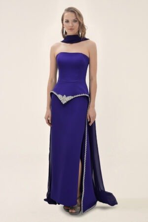 فستان بنفسجي ملكي بدون أكمام بقصّة مستقيمة