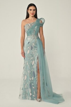 فستان بكتف واحد أنيق باللون الأخضر الفاتح